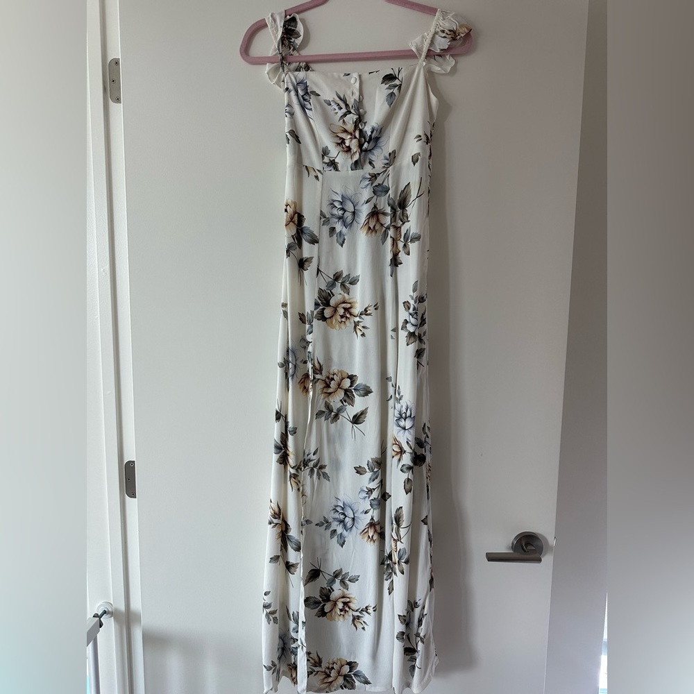 Flynn Skye White Floral Maxi Dress